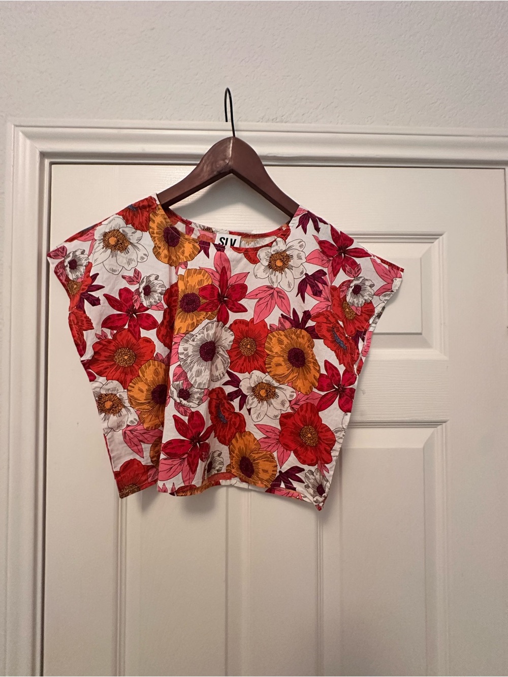 SLV Sur La Vague Vibrant Floral Crop Top, Small
